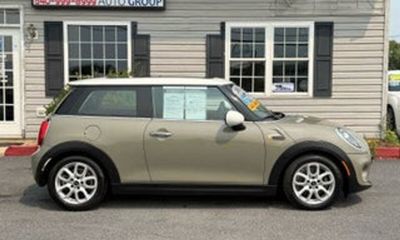 2019 Mini Hardtop 2 Door Hatchback