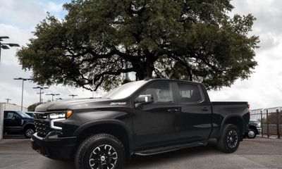 2022 Chevrolet Silverado ZR2