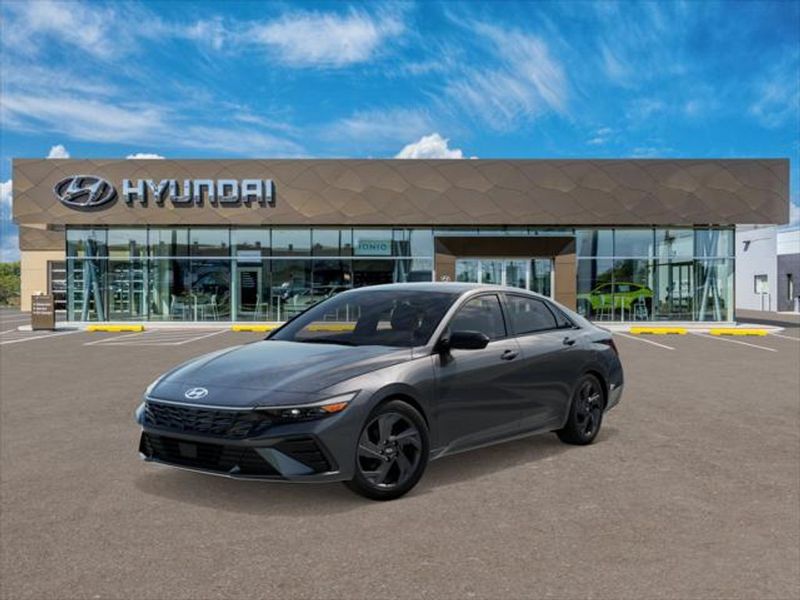 2026 Hyundai Elantra — a typically priced live listing
