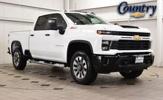 2026 Chevrolet Silverado HD Custom