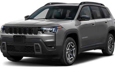 2026 Jeep Cherokee Overland