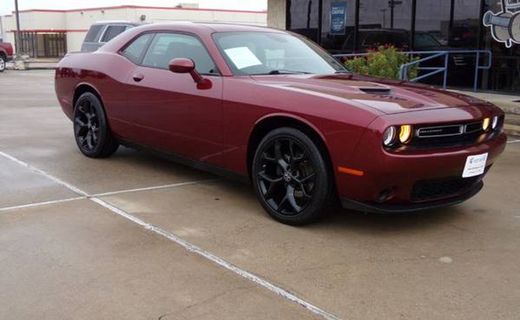 2021 Dodge Challenger SXT