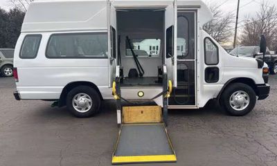 2011 Ford Econoline E 350 Super