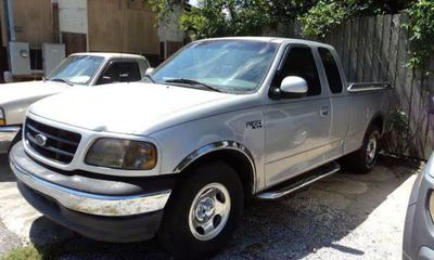 2002 Ford F-150 XL