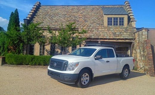 2018 Nissan Titan S