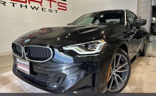 2025 BMW 230i