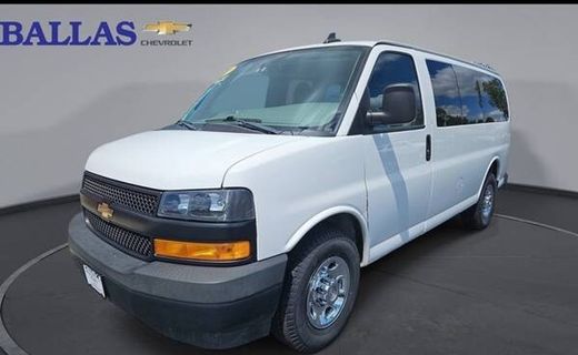 2019 Chevrolet Express LS