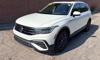 2022 Volkswagen Tiguan SE