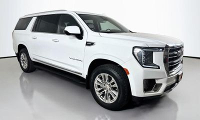 2024 GMC Yukon XL SLT