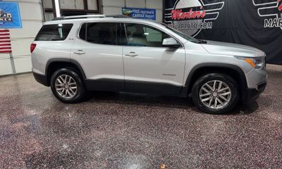 2018 GMC Acadia SLE 2
