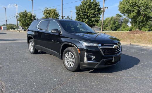 2023 Chevrolet Traverse LT