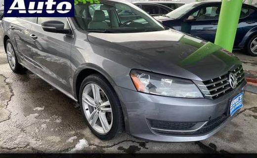 2015 Volkswagen Passat SE