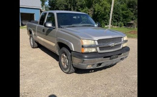 2004 Chevrolet Silverado LS