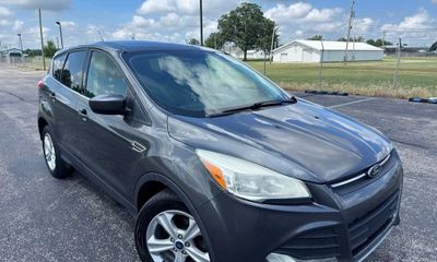 2015 Ford Escape SE