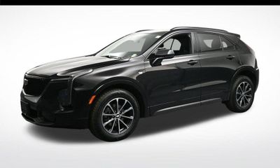 2024 Cadillac XT4 Sport