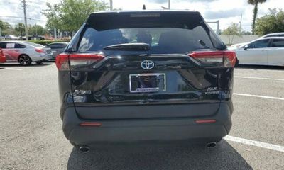 2021 Toyota RAV4 XLE Premium