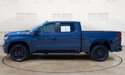 2023 Chevrolet Silverado RST