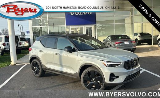 2026 Volvo XC40 Ultra Black Edition