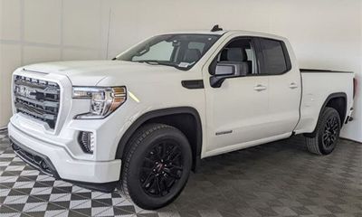 2022 GMC Sierra Limited Elevation
