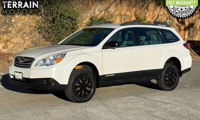 2011 Subaru Outback Base