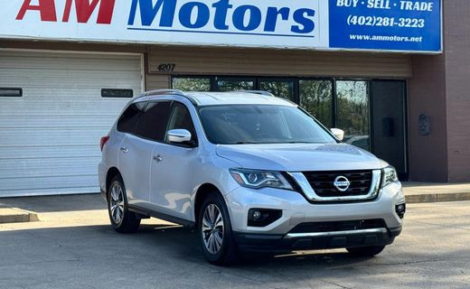 2020 Nissan Pathfinder SV