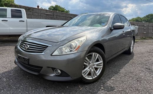 2013 Infiniti G37