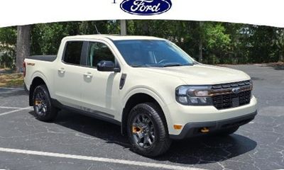 2024 Ford Maverick Lariat Tremor