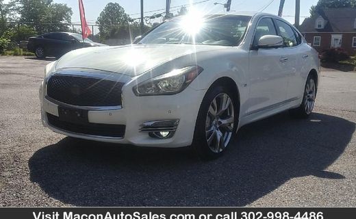 2015 Infiniti Q70