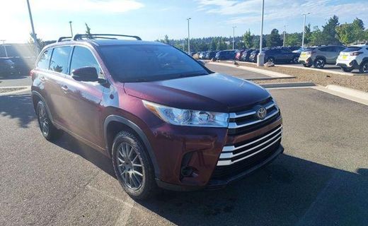 2017 Toyota Highlander LE