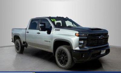 2026 Chevrolet Silverado HD Custom