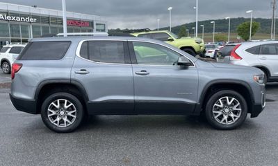 2021 GMC Acadia SLE