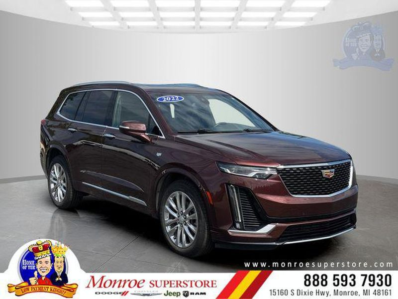 2022 Cadillac XT6 — a typically priced live listing