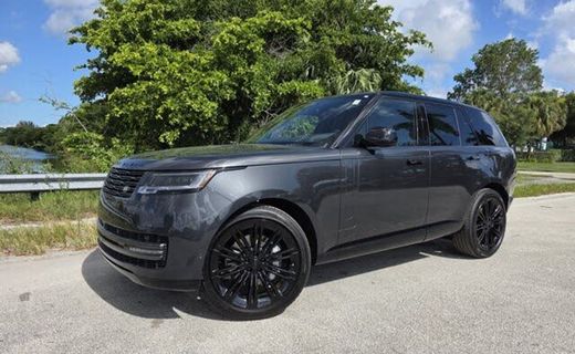 2026 Land Rover Range SE
