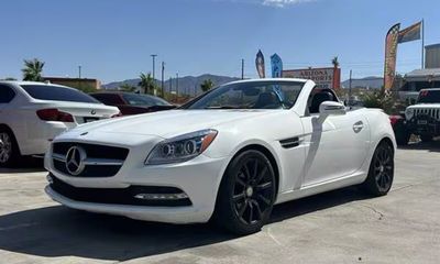2016 Mercedes-Benz SLK-Class SLK300
