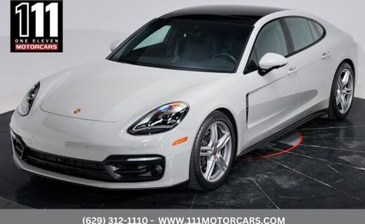 2023 Porsche Panamera