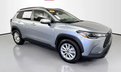 2023 Toyota Corolla Cross LE