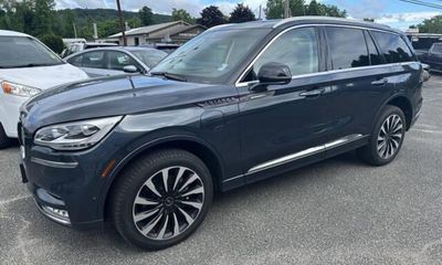 2023 Lincoln Aviator BLK Label Grand