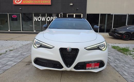 2022 Alfa Romeo Stelvio TI
