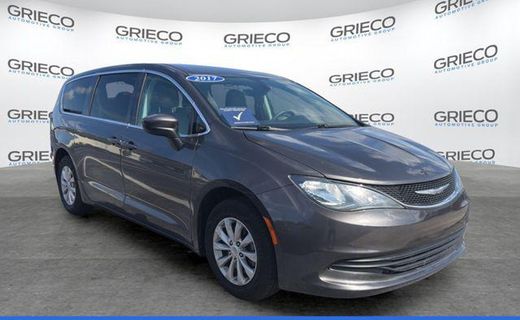 2017 Chrysler Pacifica Touring
