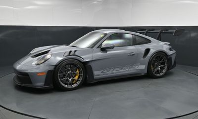 2025 Porsche 911