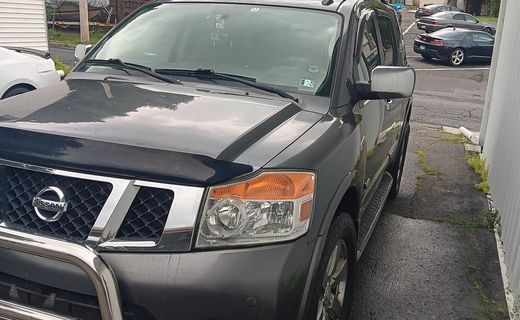 2009 Nissan Armada SE