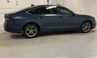 2023 Honda Accord EX