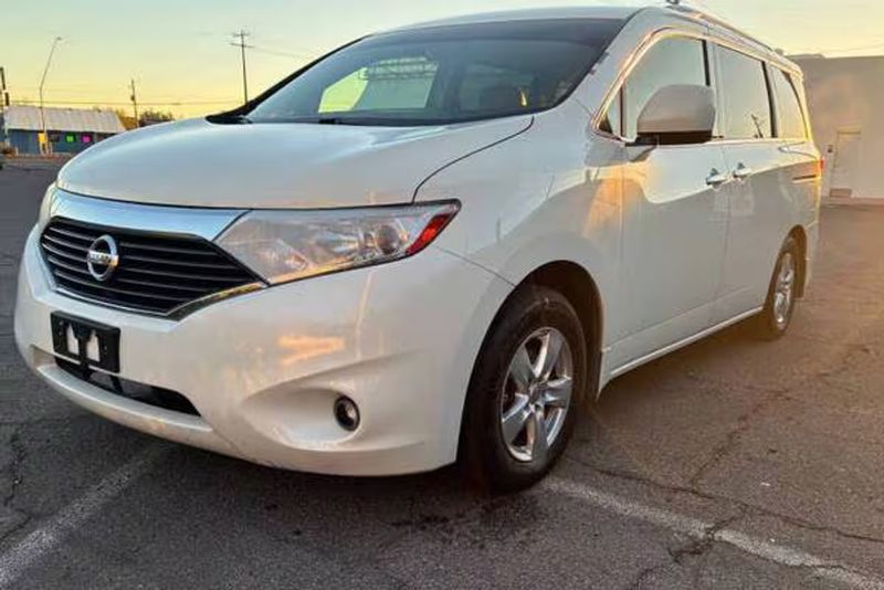 2012 Nissan Quest — a typically priced live listing