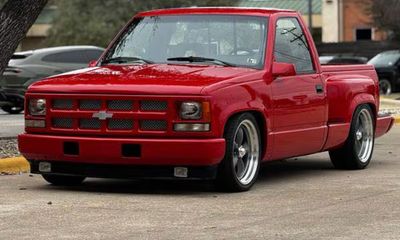 1993 Chevrolet GMT-400 Indy Pace