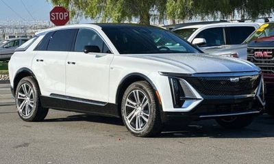 2026 Cadillac Lyriq Luxury
