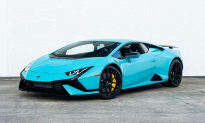 2023 Lamborghini Huracan Tecnica