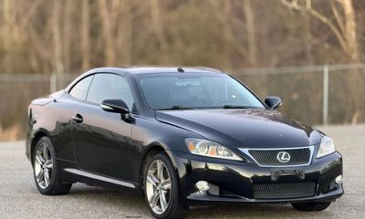 2012 Lexus IS 350C