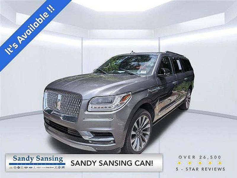 2021 Lincoln Navigator L — a typically priced live listing