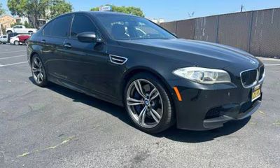 2013 BMW M5