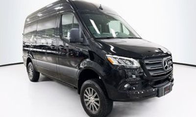 2022 Mercedes-Benz Sprinter 907 VS30